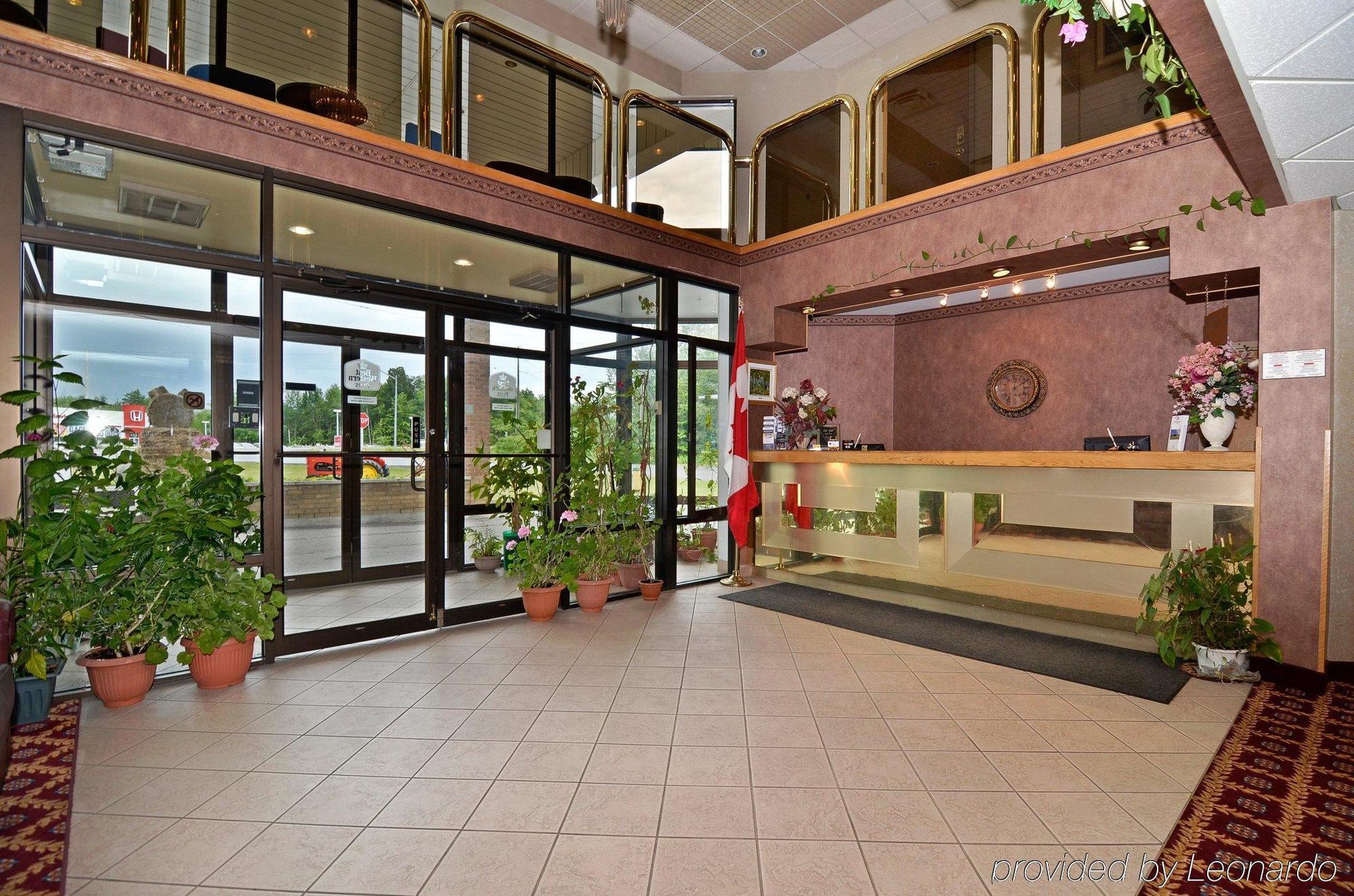 Quality Inn & Suites Hawkesbury Interior foto